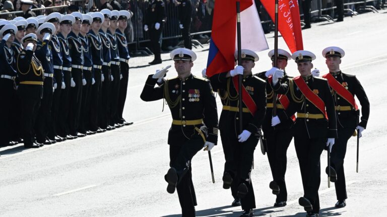 9 mayis zafer gunu ozel savasin mirasi ve bugunun dunyasi nmkCi57L