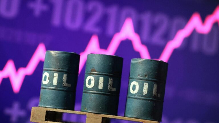 ABD-İran görüşmelerindeki belirsizlik petrol fiyatlarını düşürdü 1 abd iran gorusmelerindeki belirsizlik petrol fiyatlarini dusurdu GxVbOOda