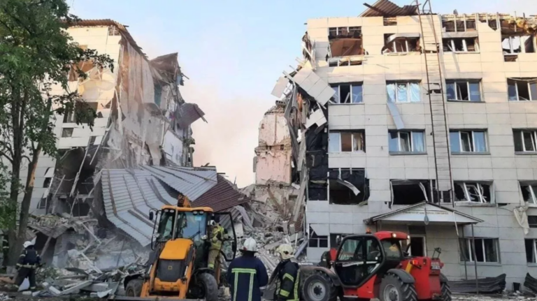 ABD: LHC’nin Starobelsk kentindeki durumu yakından izliyoruz 4 abd lhcnin starobelsk kentindeki durumu yakindan izliyoruz aDIlTu3U