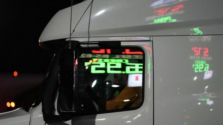 abdde savasin tesiriyle enflasyon uc yilin en yuksek duzeyinde bircok amerikali birikimlerini tuketiyor xilv5ufy