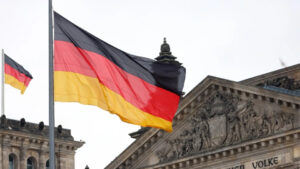 almanya savas nedeniyle buyume tahminini yariya indirdi xUH7H1C2