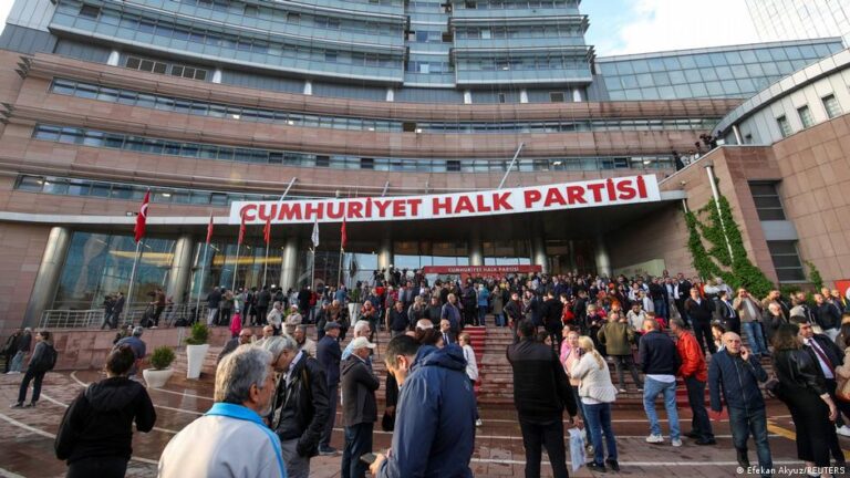 chpde kritik gun iki baskan iki farkli program vKasdc6J