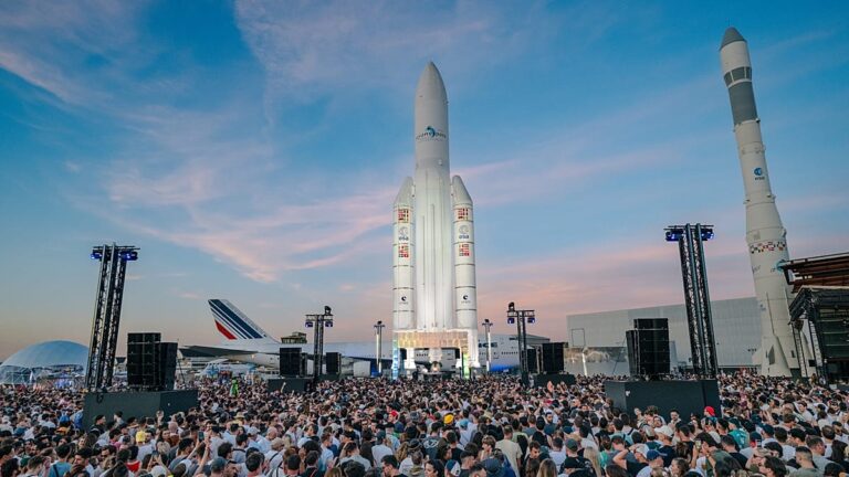 gelecegin festivali simdi cercle 2026 djleri esa astronotlariyla bulusturuyor AeDQZjgN