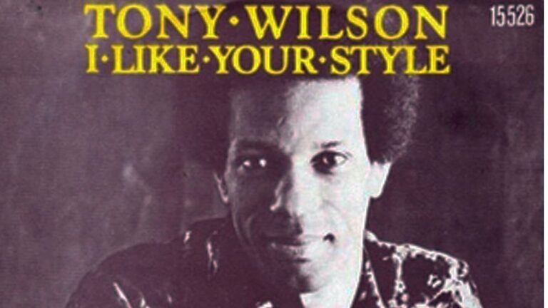 hot chocolate yildizi ve you sexy thing senaristlerinden tony wilson 89 yasinda hayatini kaybetti 1aq1lG1Z