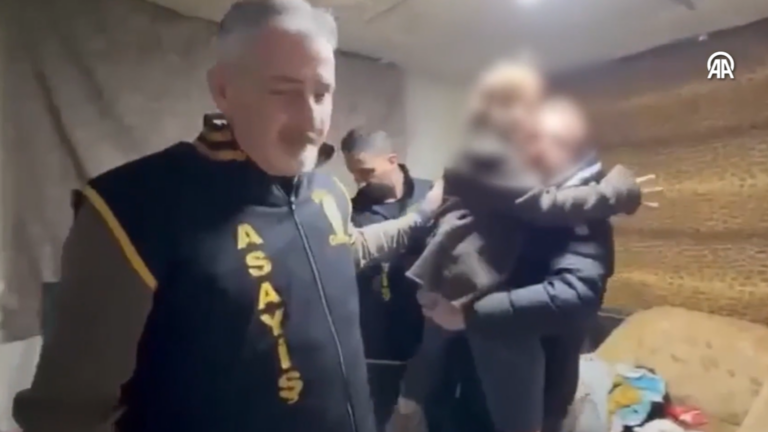 mahkeme kararini verdi yedi yil sonra bulunan cocuk almanyaya iade edilecek F6mNhv4S