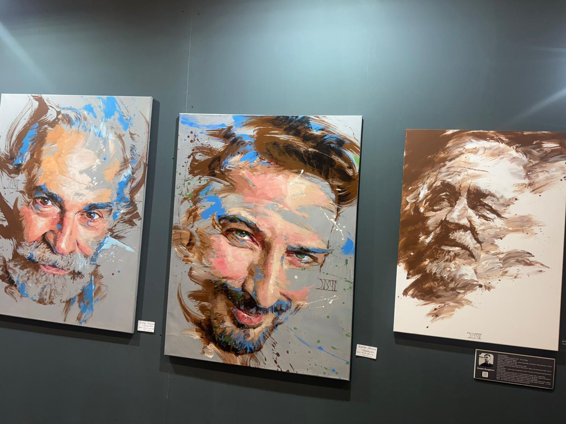 memleketler arasi cagdas sanat fuarina agir ilgi binlerce eser tipki cati altinda 3 kIEXmsLz