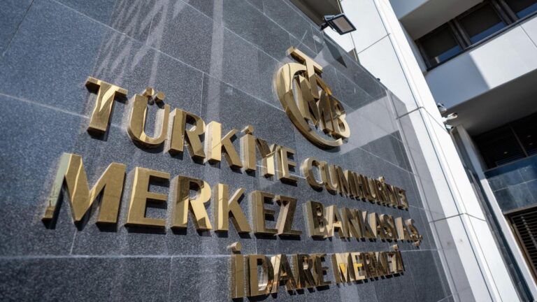 merkez bankasi anketi yayimlandi piyasanin yil sonu enflasyon ve dolar varsayimi asik r oldu xvHDfI2M