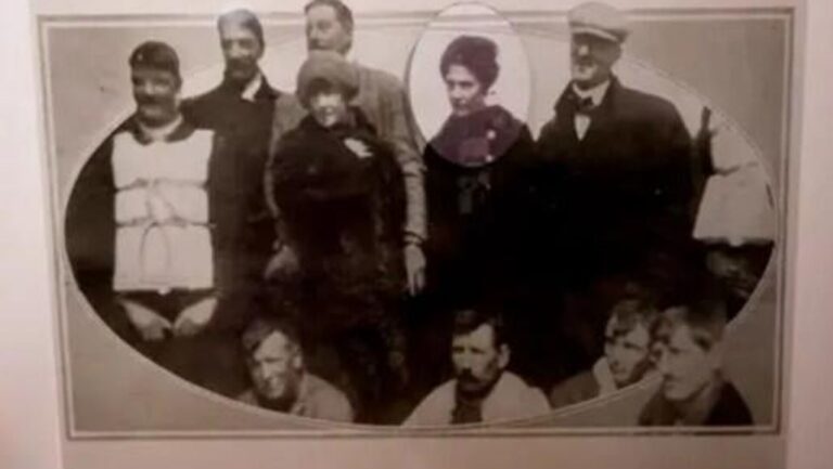 titanik faciasindan kalan ender kesim satista 114 yillik can yelegi birinci sefer acik artirmaya ejlzZCsj