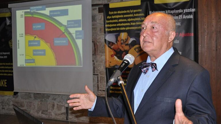 Ünlü zelzele uzmanı Prof. Dr. Ahmet Ercan, 24 yıllık eşine boşanma davası açtı: 'Kalp krizi geçirdim beni yalnız bıraktı' 1 unlu zelzele uzmani prof dr ahmet ercan 24 yillik esine bosanma davasi acti kalp dKYDKpeW