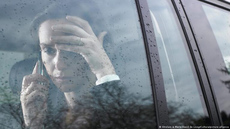 Yüksek performansın arkasına saklanan sessiz depresyon 1 yuksek performansin arkasina saklanan sessiz depresyon G3FtPING